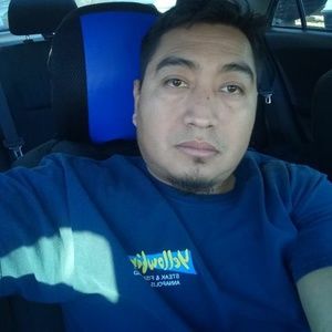 Meet your Posher, Manuel